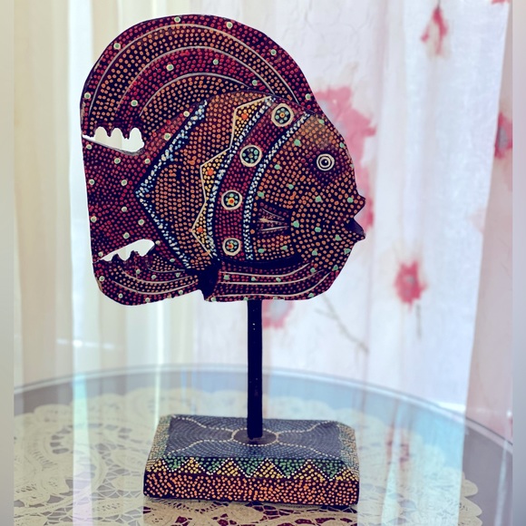 Angel Fish Statue FABULOUSLY colorful Rainbow Dot - Picture 7 of 12